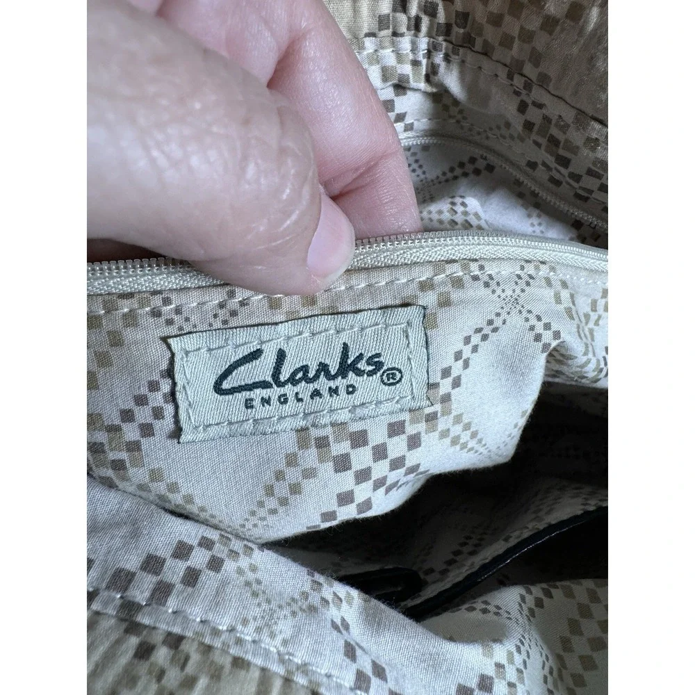Clarks Belt Buckle Leather Purse Black